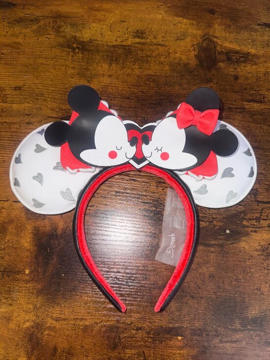 Loungefly Accessories - Loungefly Mickey and Minnie Disney Ears